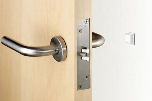 מדבקות מגן קיר - להגנה מפני ידיות הדלתות הנחבטות בקיר | אתר עיצוב הבית BZR-TRADE